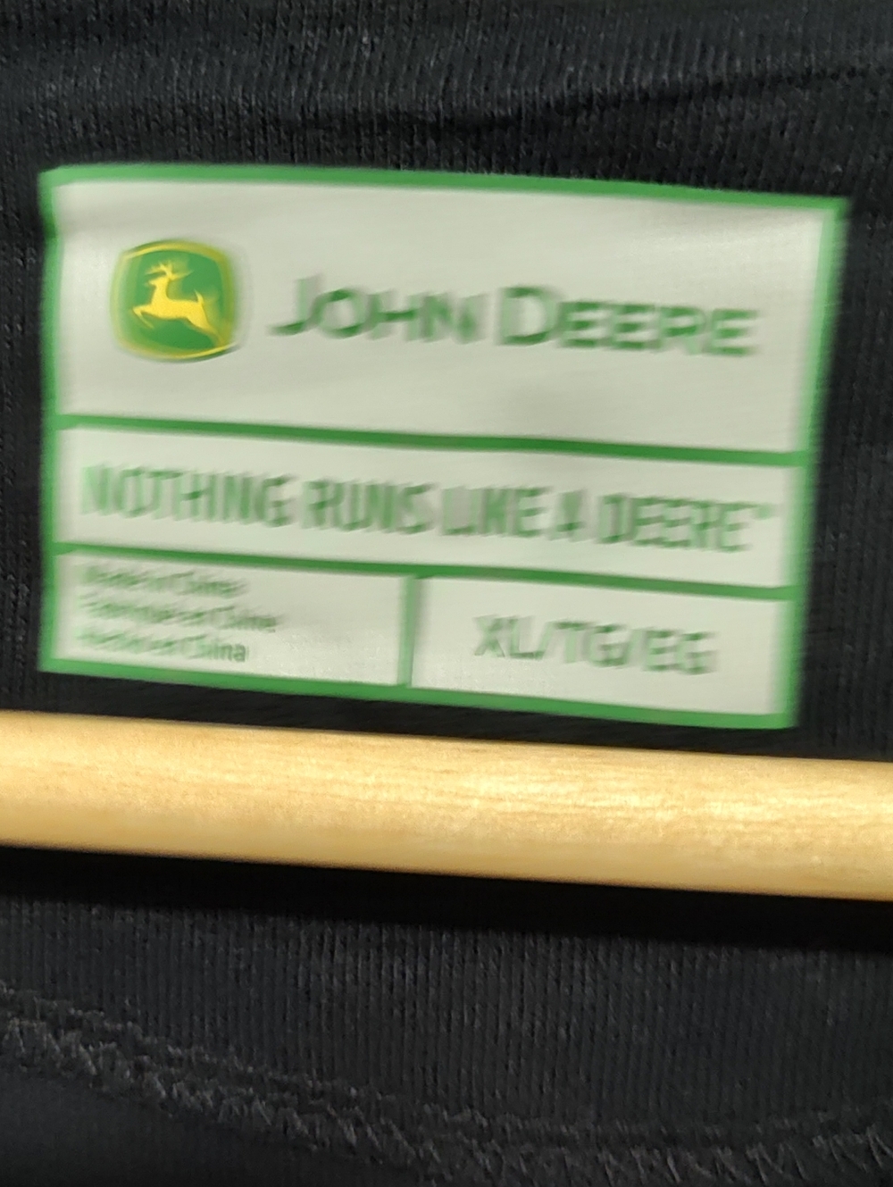 NWT John Deere Mens Long Sleeve T-Shirt Embroidered Logo Crew Neck Black Size XL - Picture 8 of 10